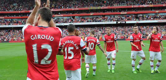 曼城豪取连胜继续领跑