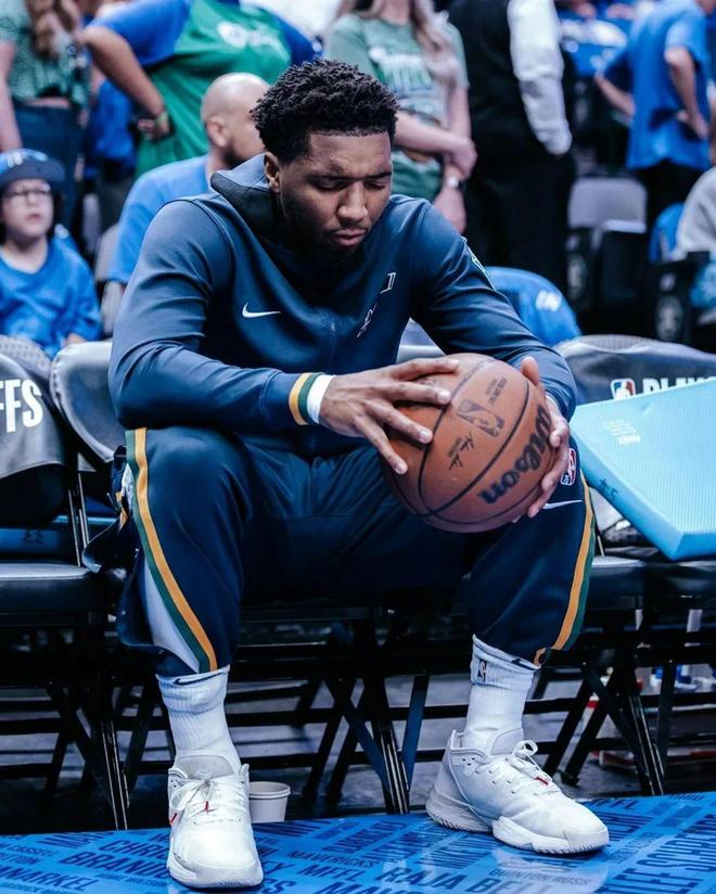 汉堡3-2逆转云达不莱梅，波尔森破门，卢卡-武什科维奇建功（汉堡3-2翻盘云达不莱梅，波尔森破门，卢卡-武什科维奇建功）