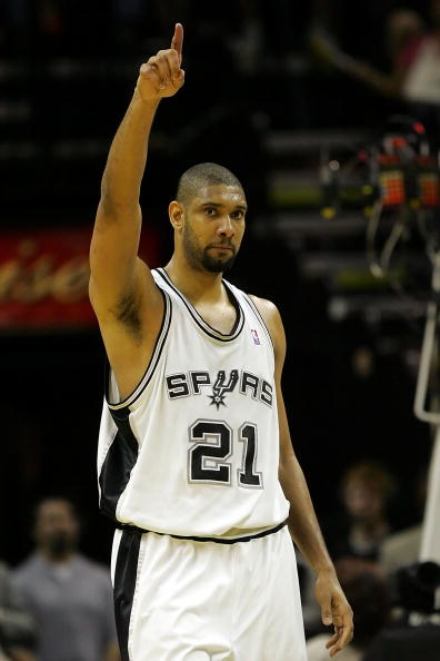 意媒：尤文有意签下尤尔曼德，托纳利和米林科维奇也是目标（意媒：尤文盯上尤尔曼德，托纳利、米林科维奇同列引援名单）